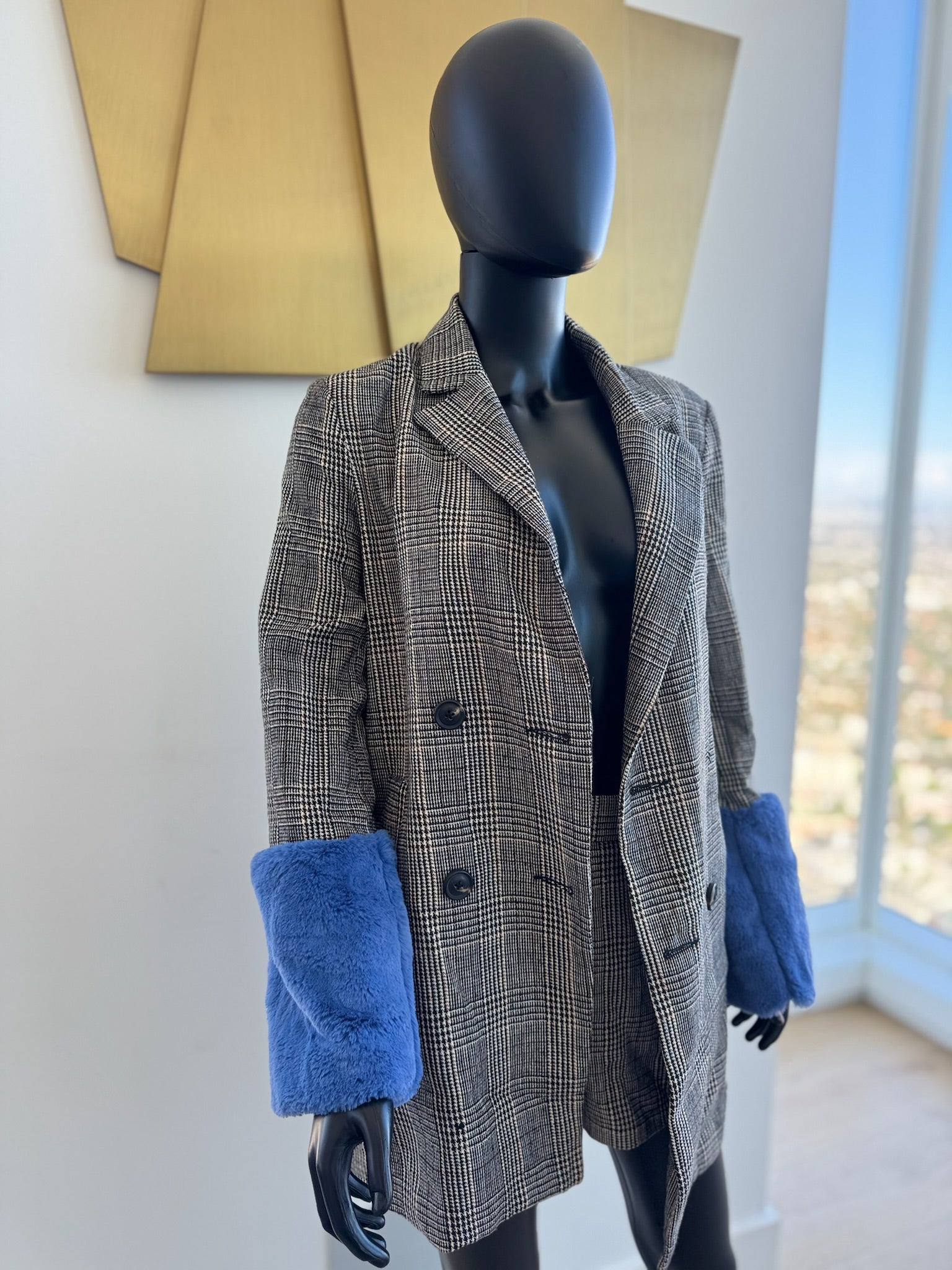 Jacket and shorts set! Blue fur sleeve Small