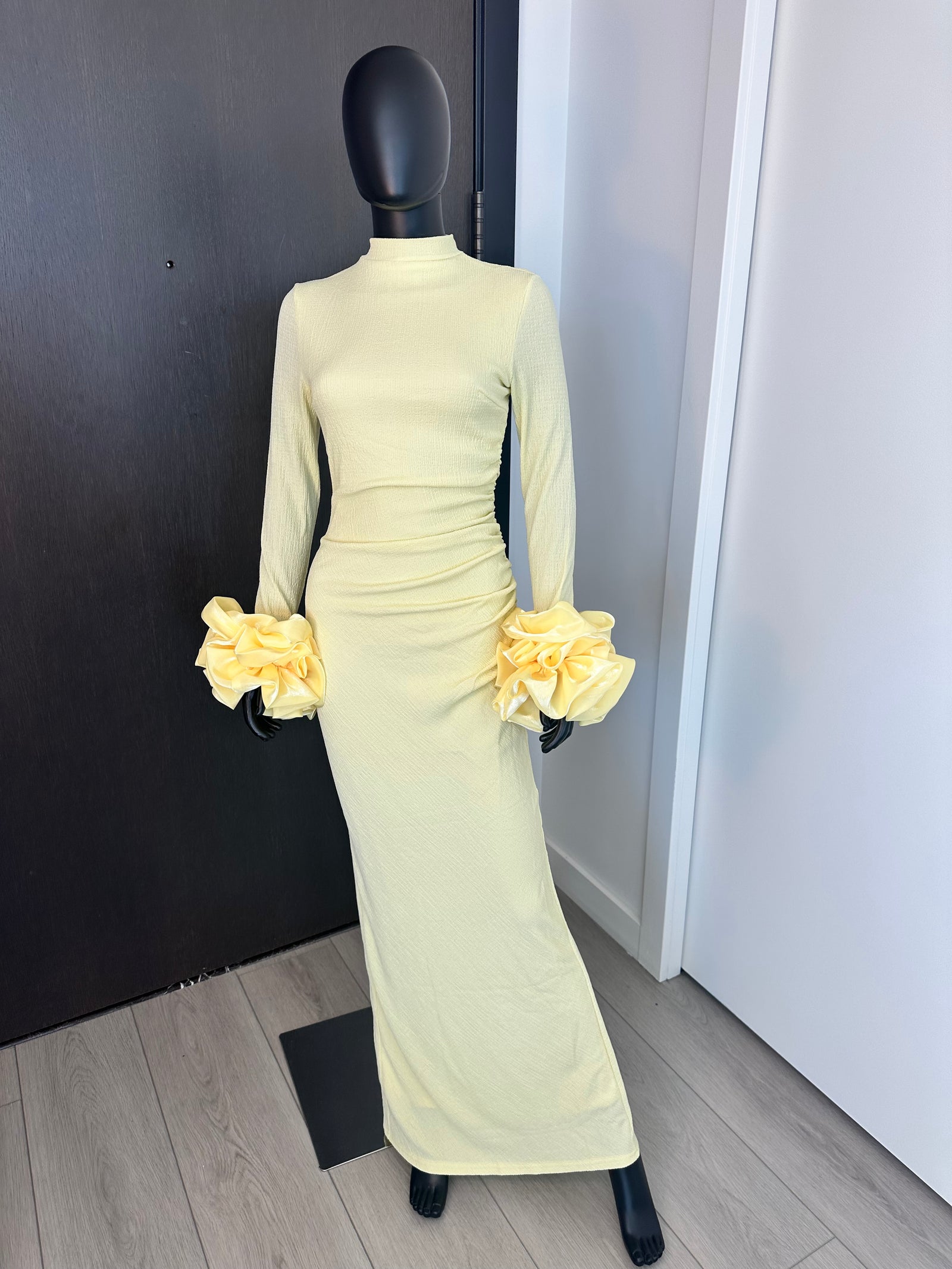 New! Fitted Dress! Small