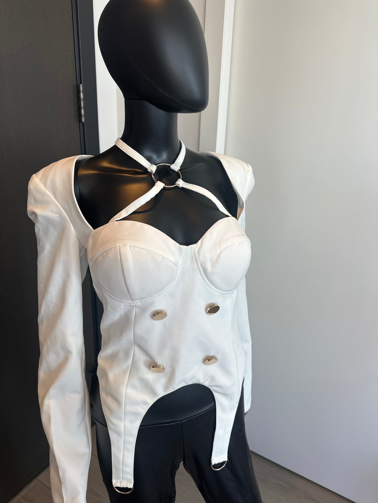 NEW! White Chic Top Medium