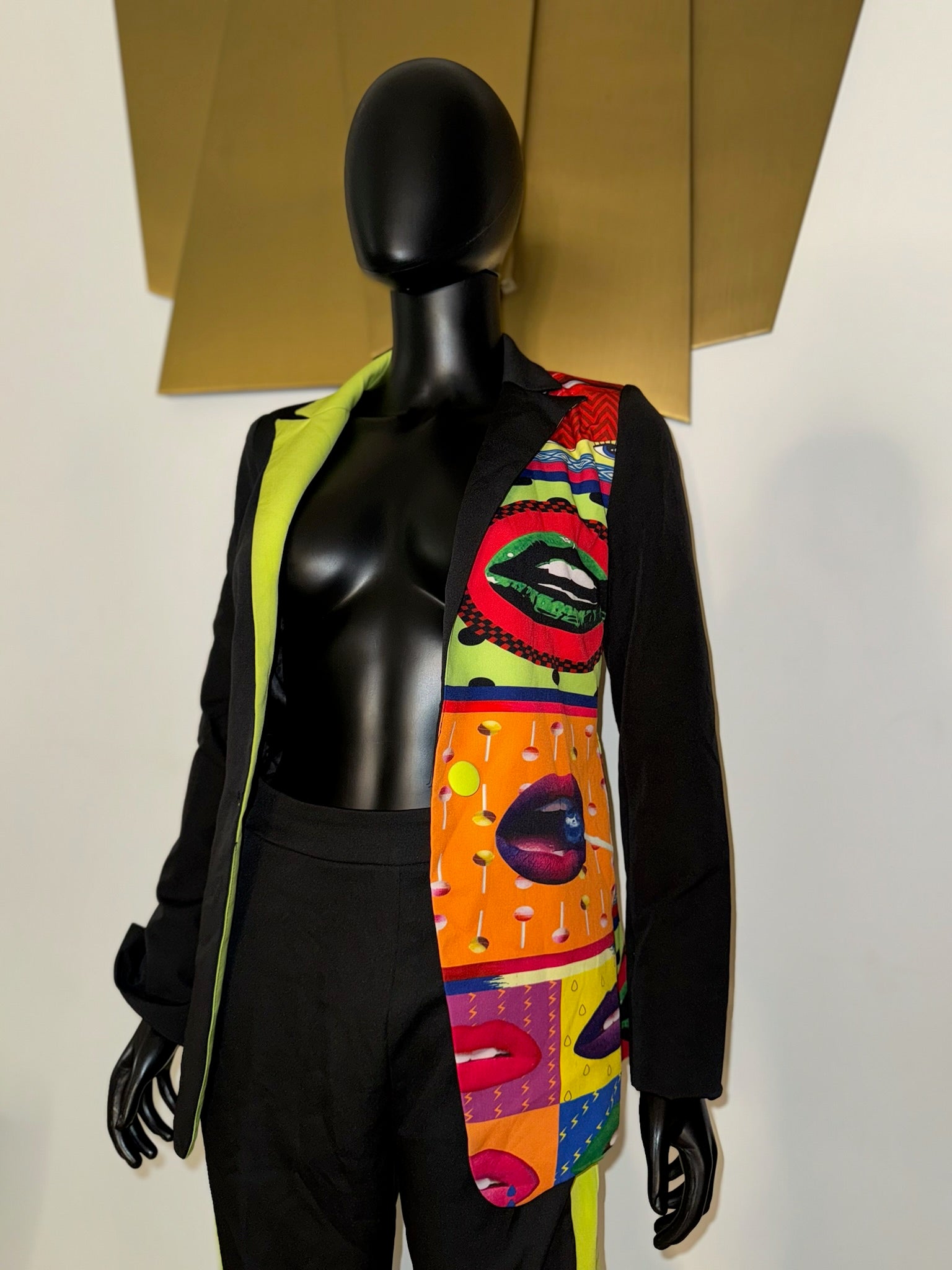 2 Piece Blazer & Pant Set! Small