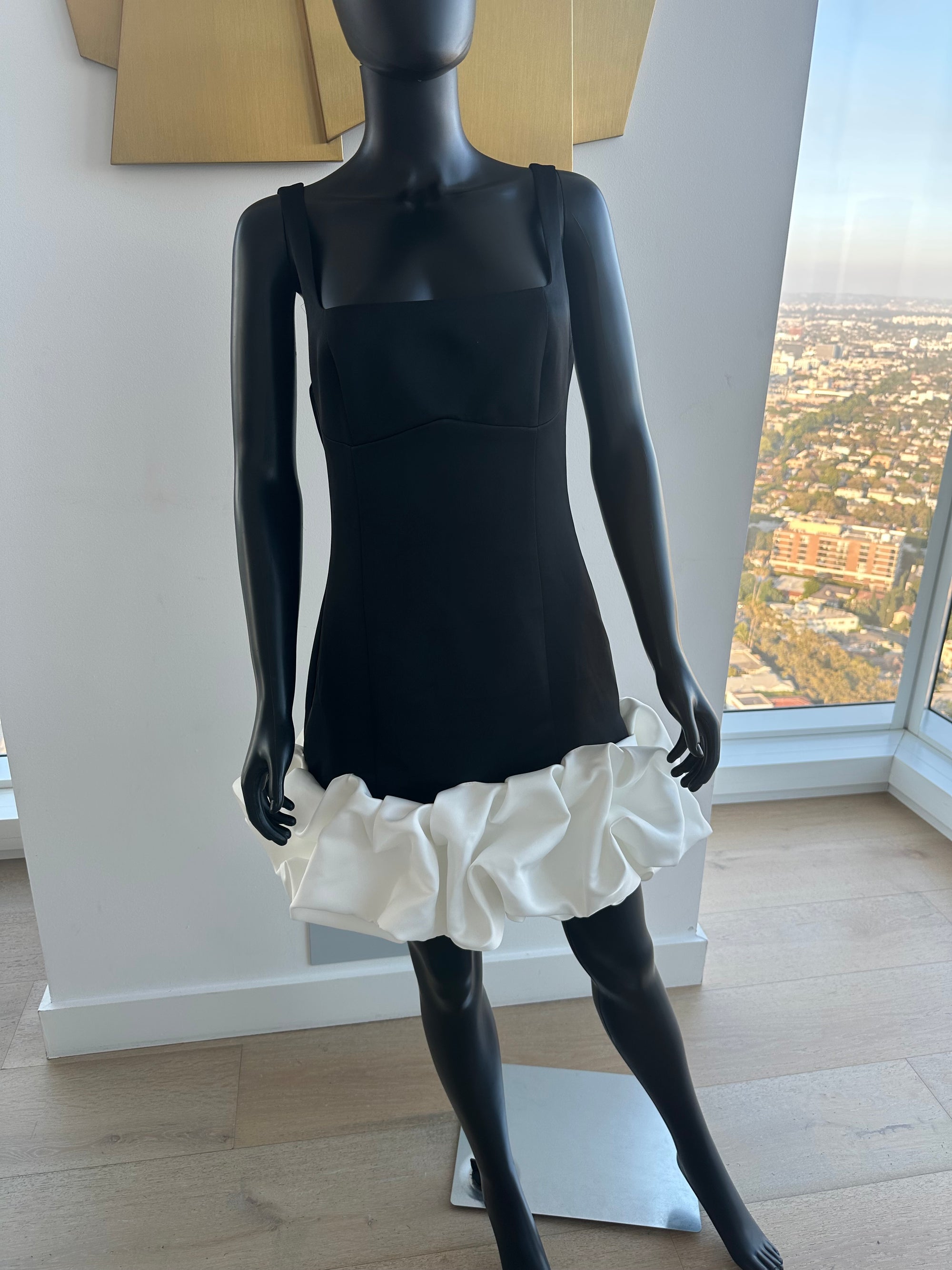 Black and White dress! Medium