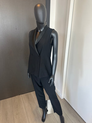 Chic Black Sleeveless Jumpsuit Medium
