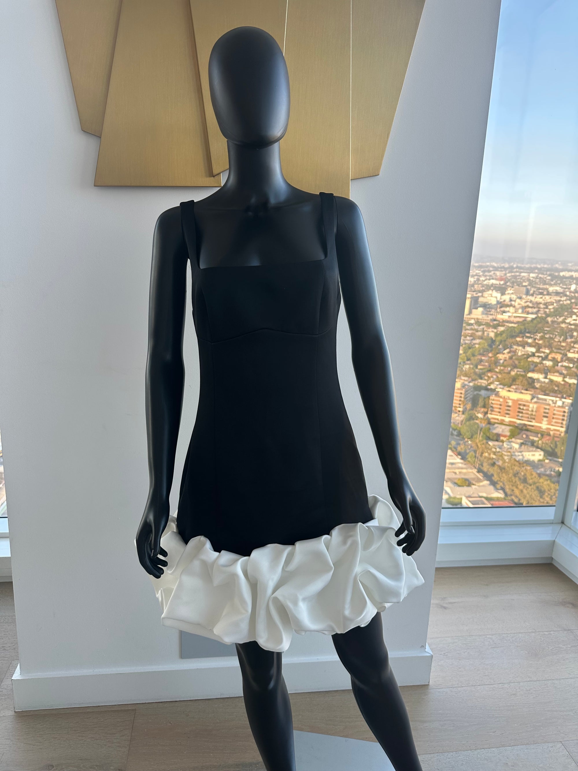 Black and White dress! Medium