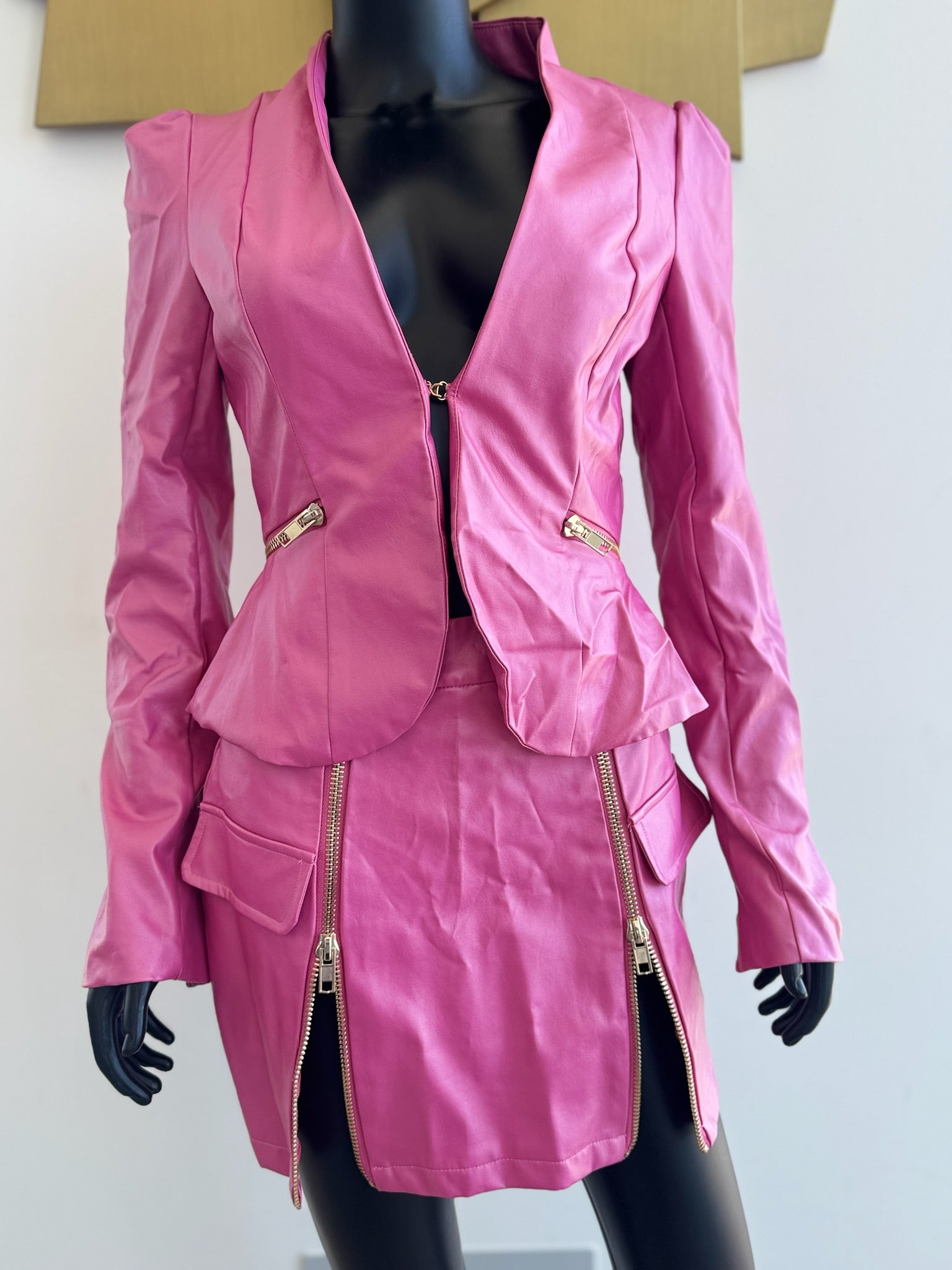 Pink 2 Piece Faux Leather Short Set! Small