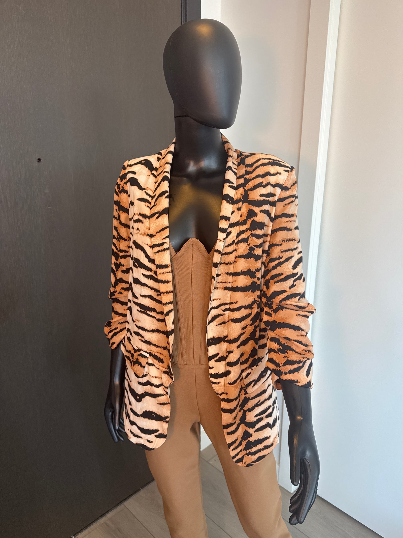 Chic Tiger Print Blazer Small