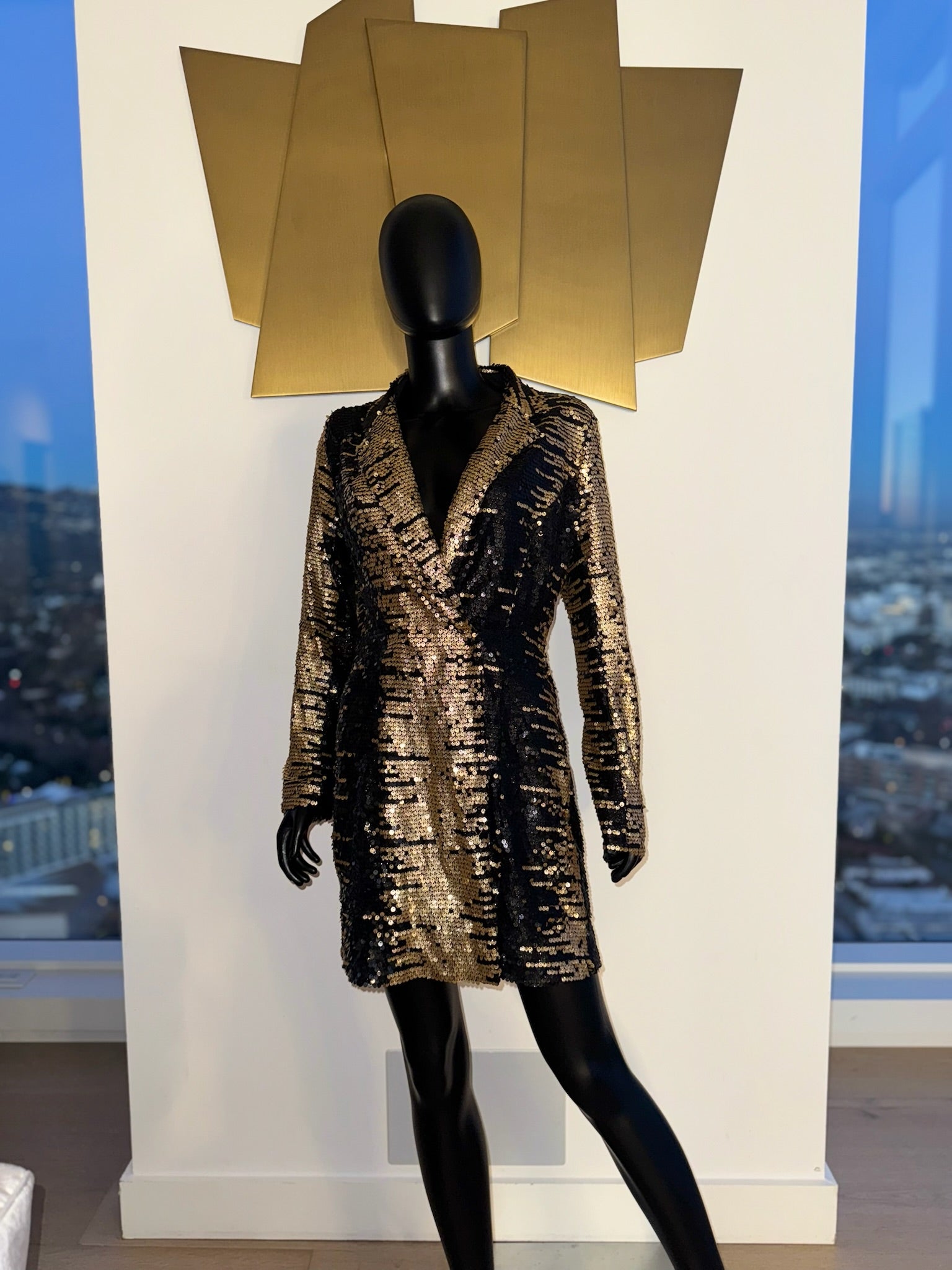 Medium! Sequins Black and Gold Blazer