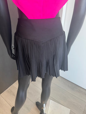 Chic Black Mini Skirt Medium