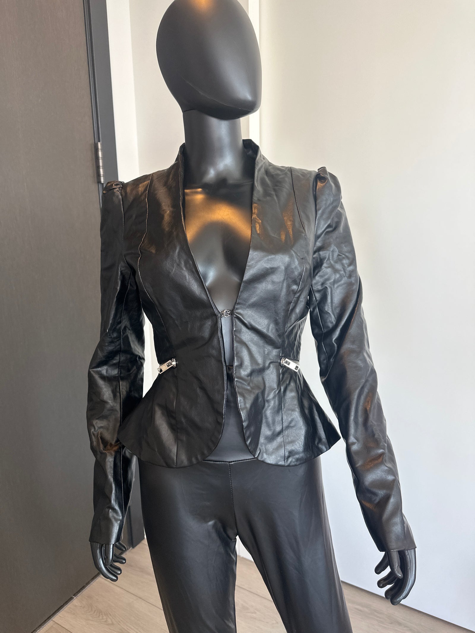 Sexy Black Faux Leather Blazer Small