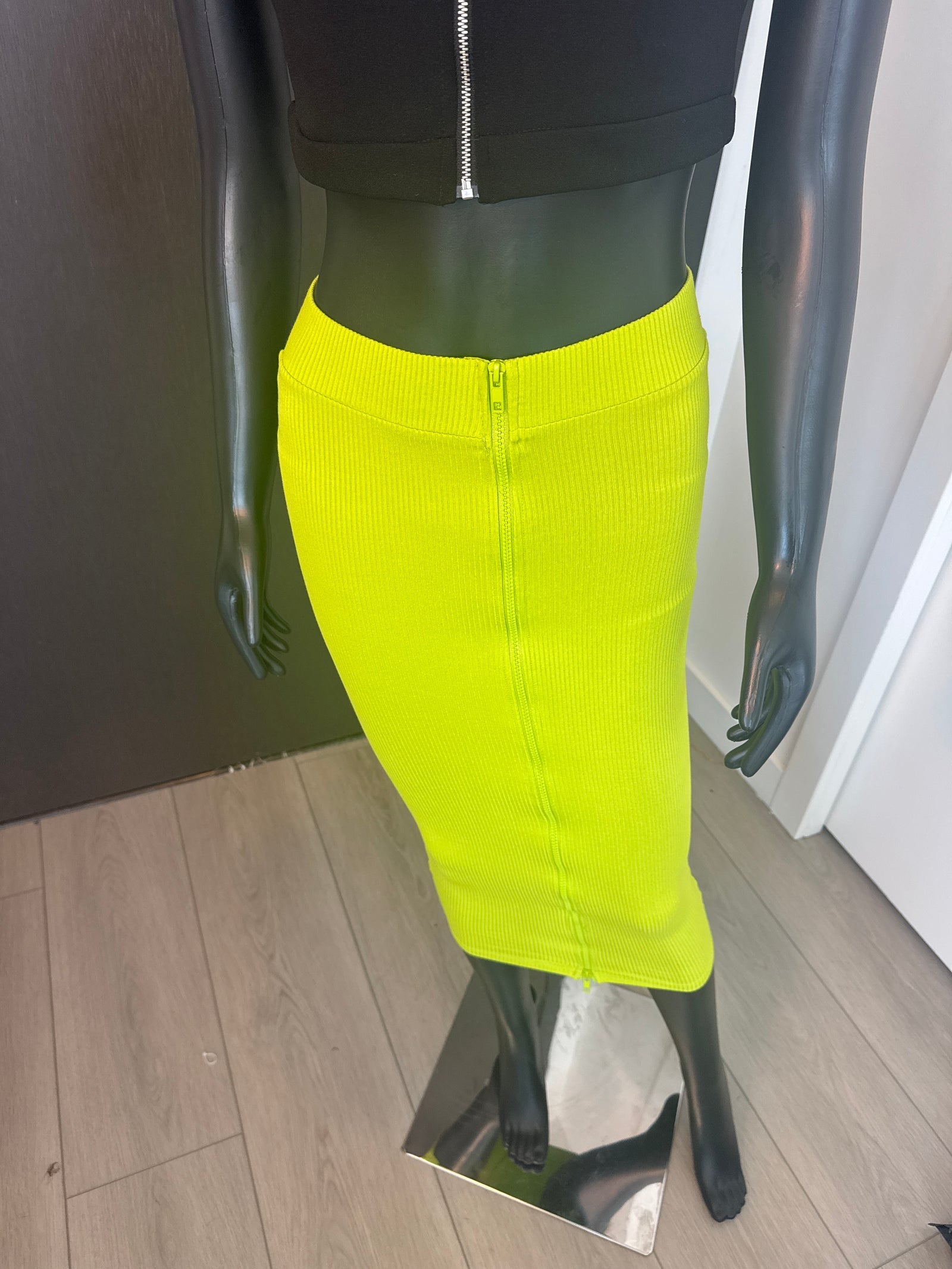 NEW!!! Lime Green Zippered Pencil Skirt Small
