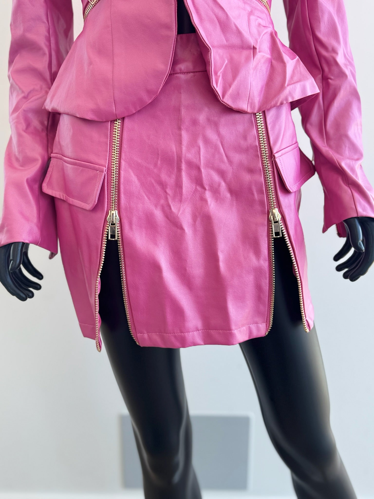 Pink 2 Piece Faux Leather Short Set! Small