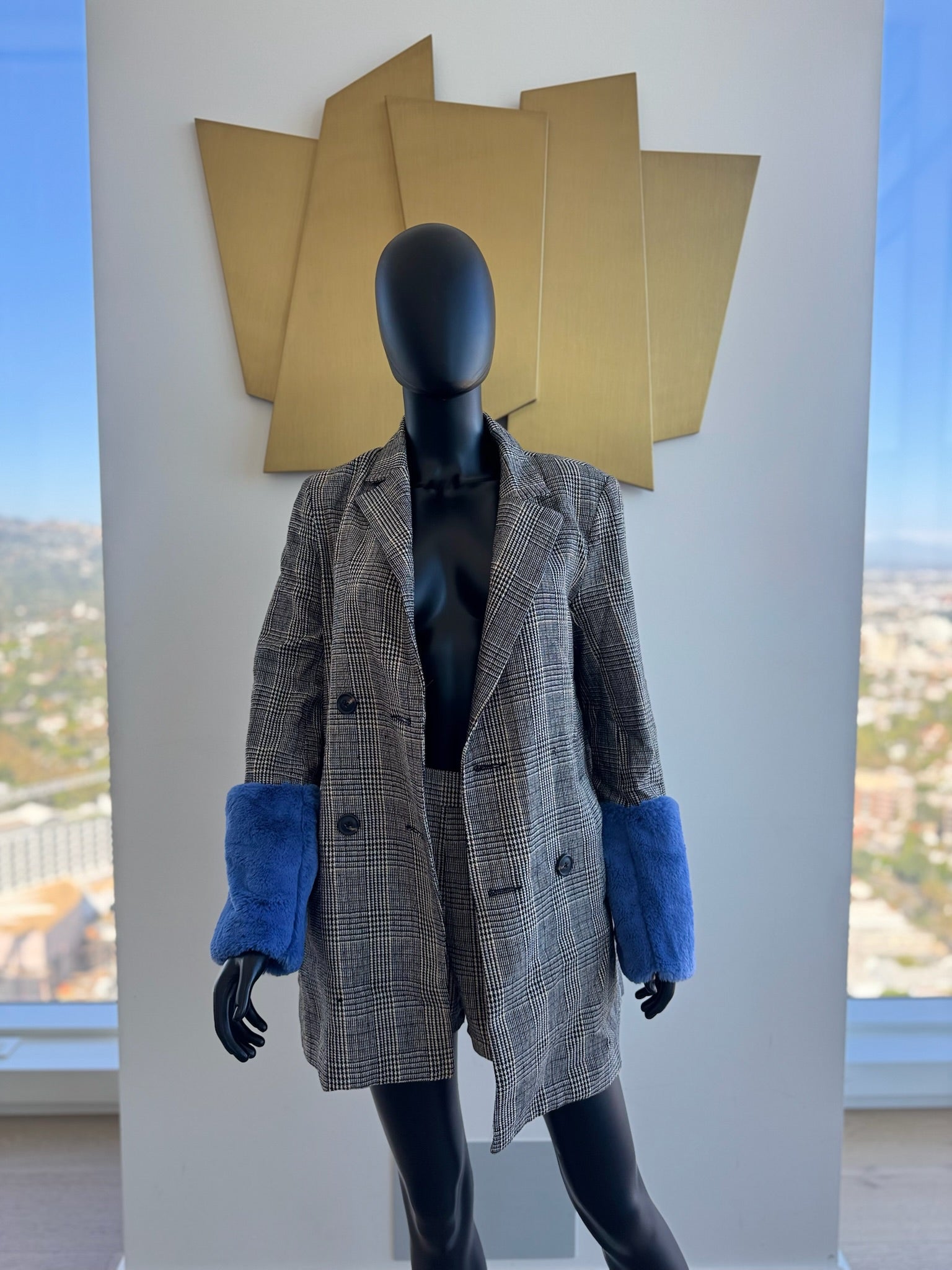 Jacket and shorts set! Blue fur sleeve Small