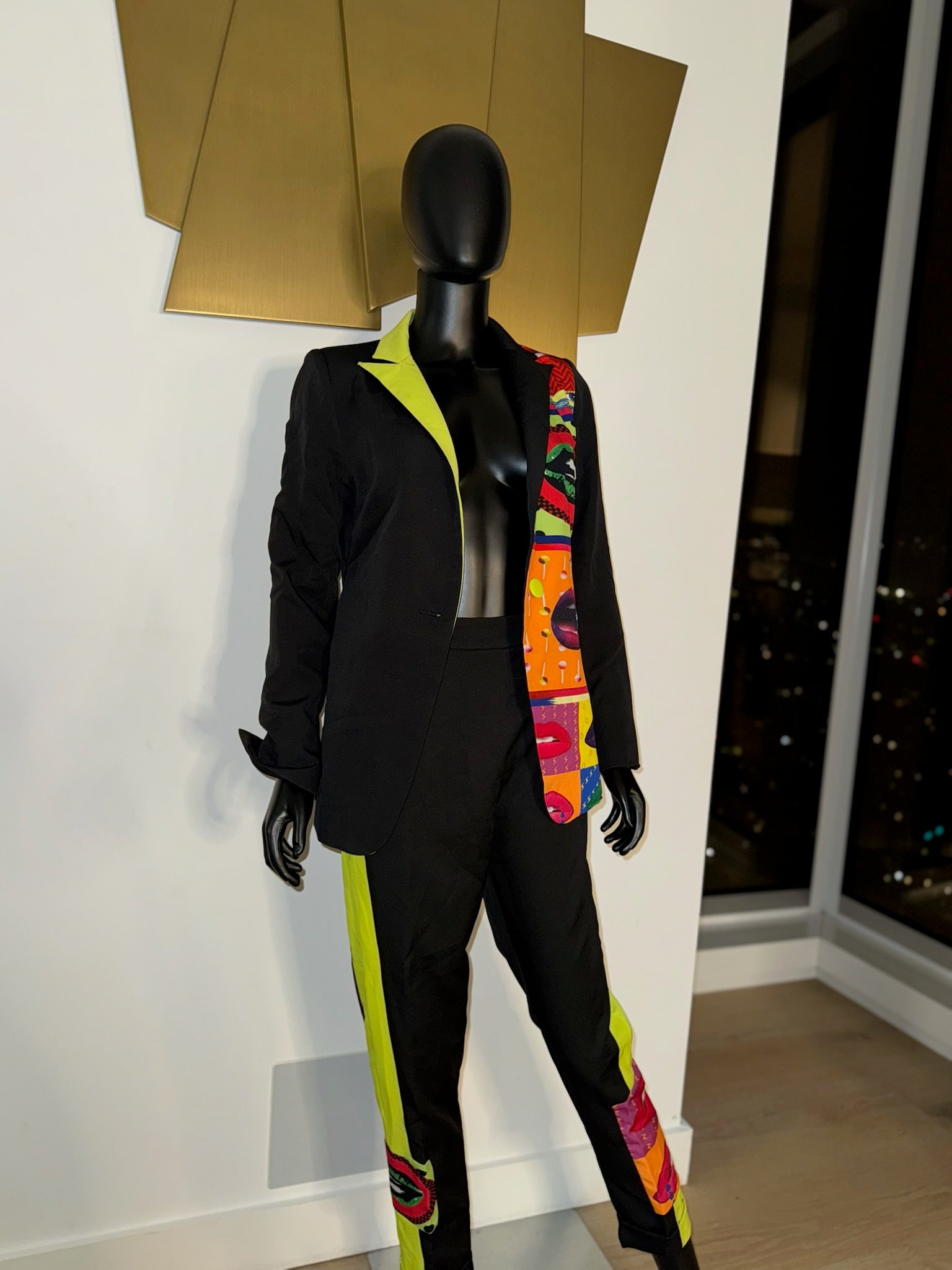 2 Piece Blazer & Pant Set! Small