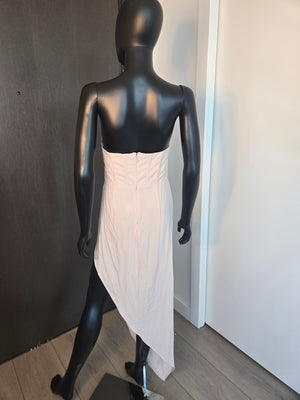 NEW!!!BEIGE DRESS MEDIUM