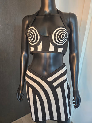 Cute!!! TWO PIECE SKIRT SET MEDIUM