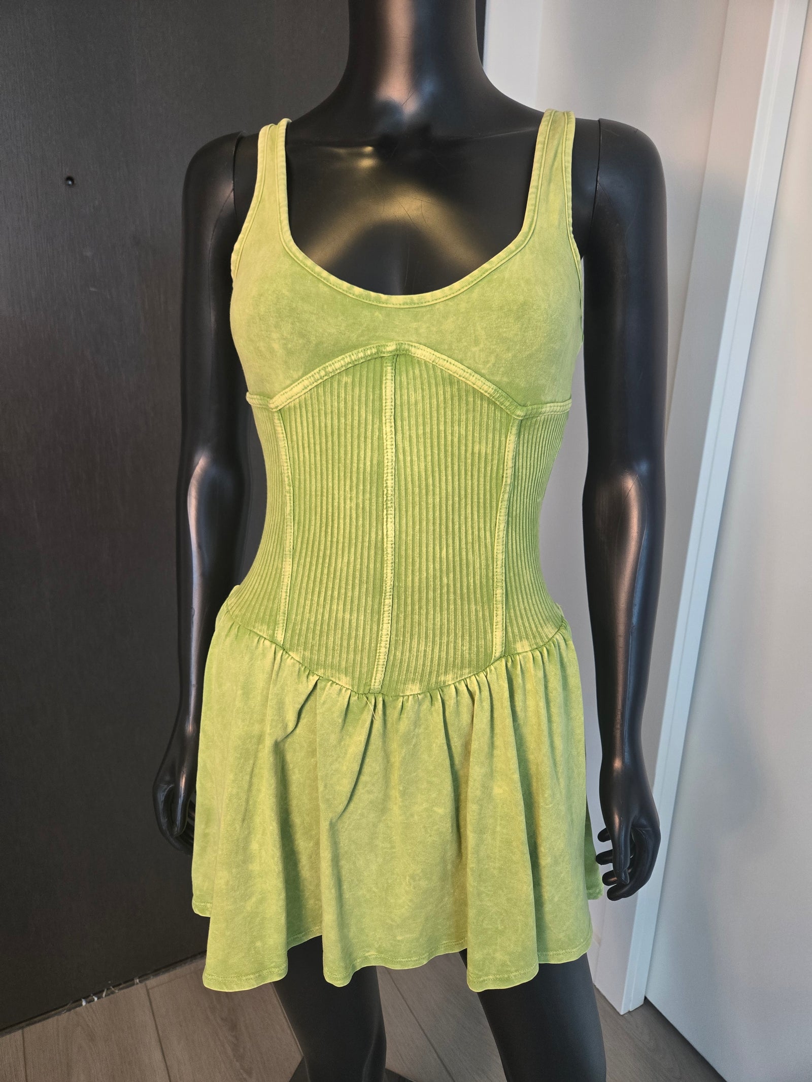GREEN ROMPER MEDIUM