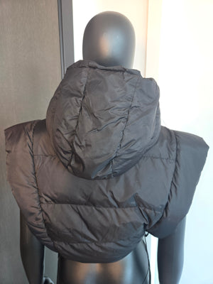 Sleeveless Jacket Black size Small