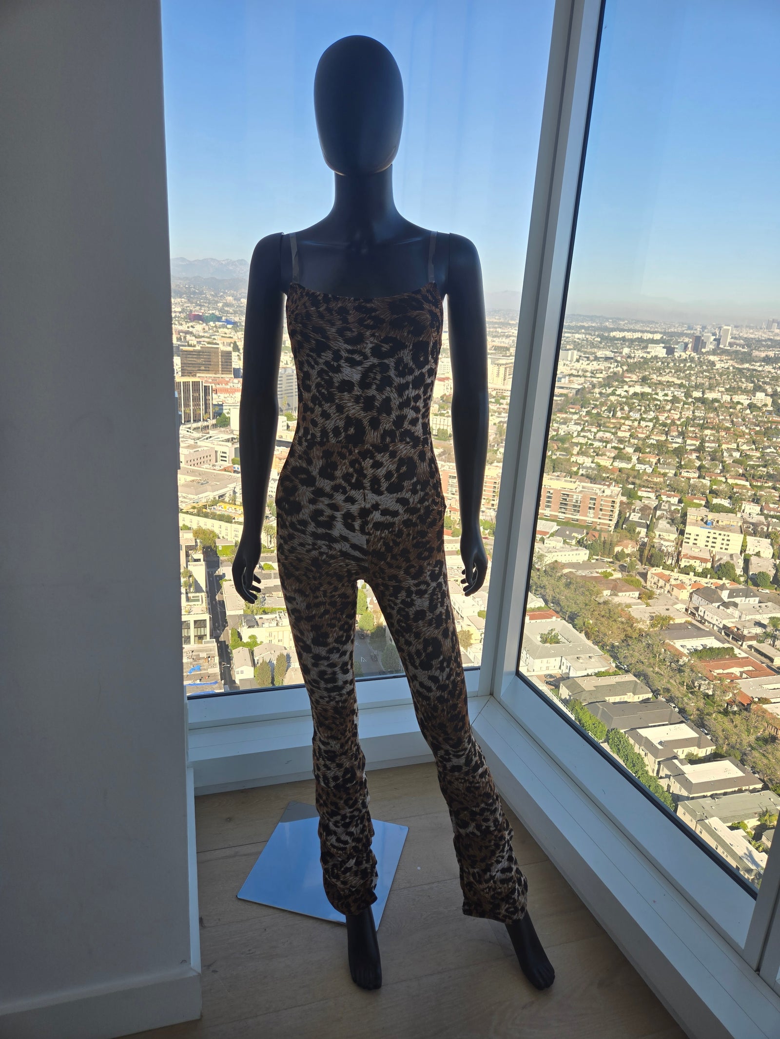 LEOPARD PRINT JUMPSIUT MEDIUM