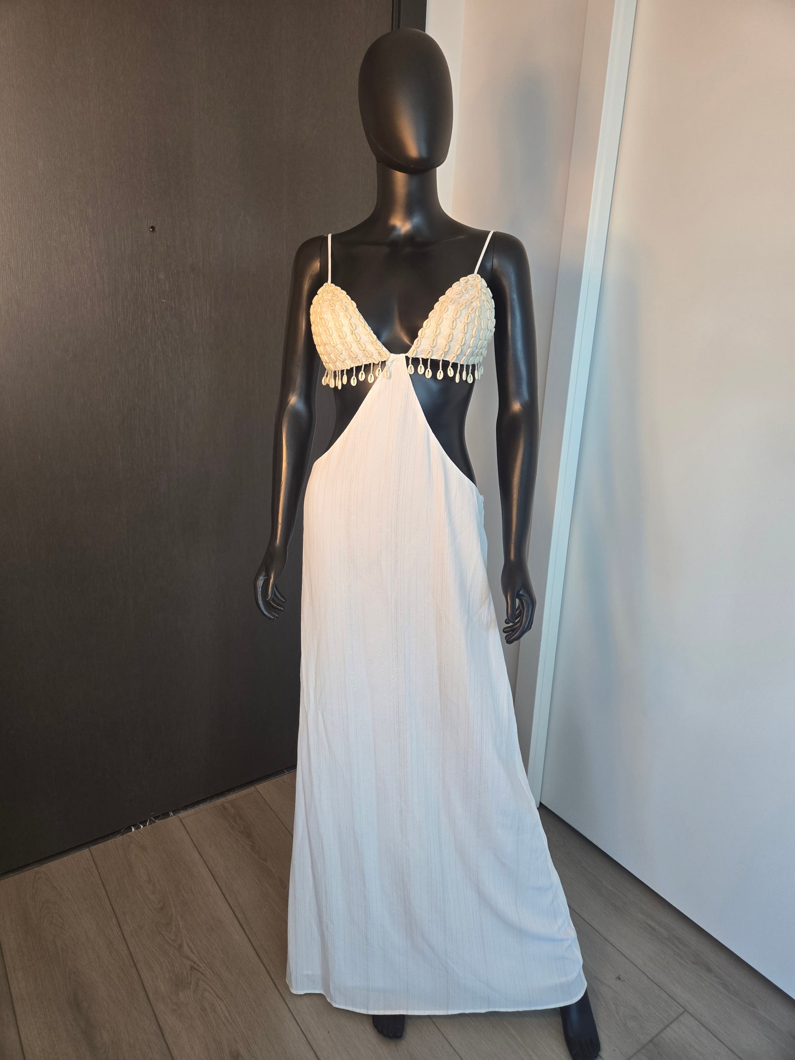 NEW!! CREAM DRESS MEDIUM