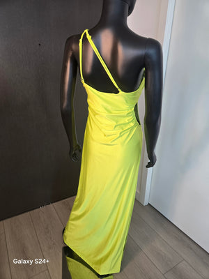 NEW!!! LIME GREEN GOWN MEDIUM