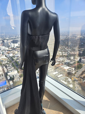 Black Top with Trail, Size Medium, New