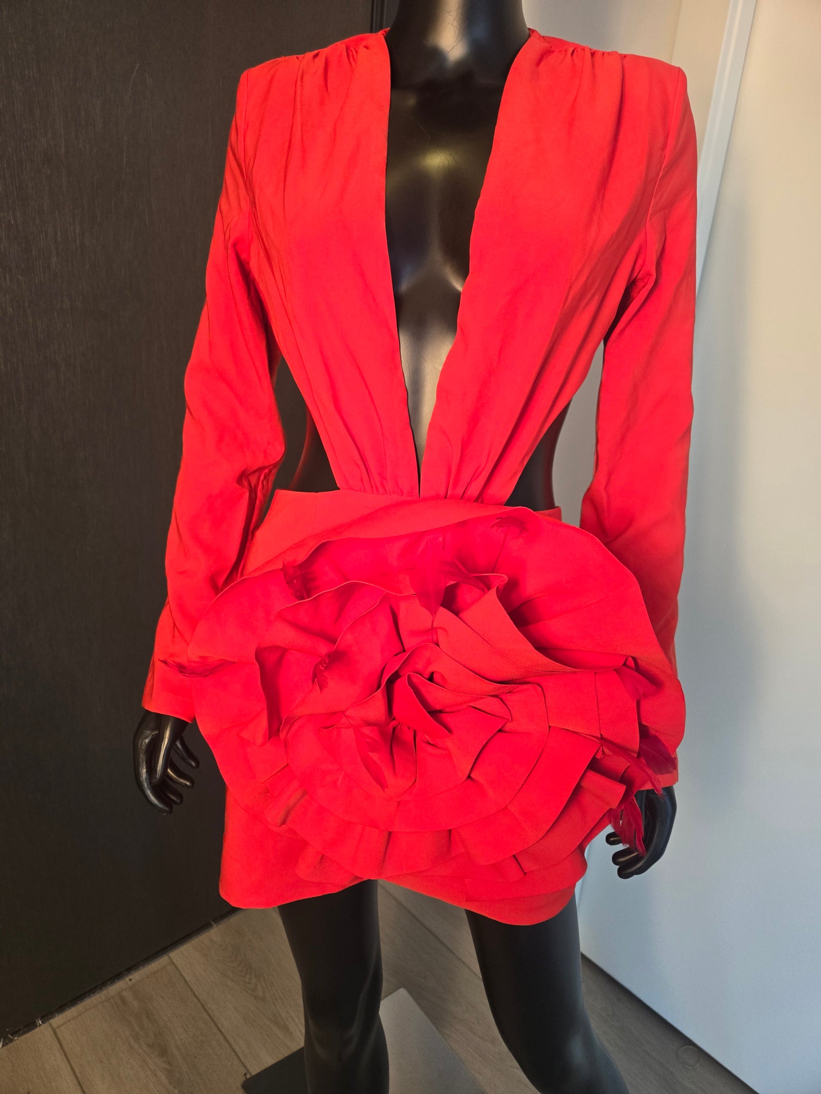 NEW!!! V-NECK RED DRESS MEDIUM