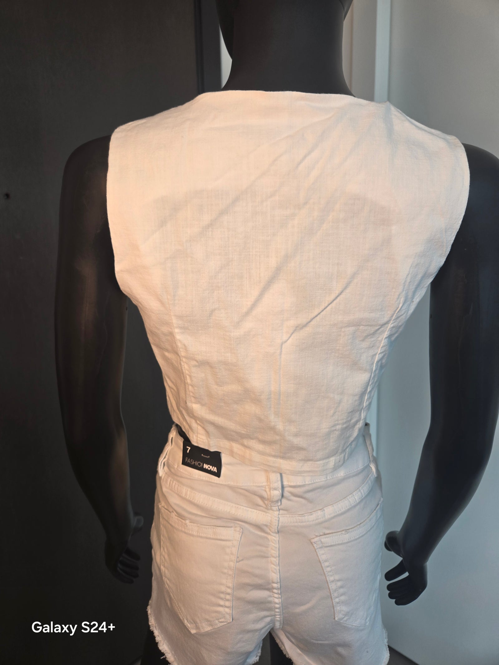 NEW!!! WHITE TOP MEDIUM