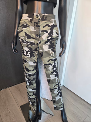 New! Camouflage Skirt only  size Medium