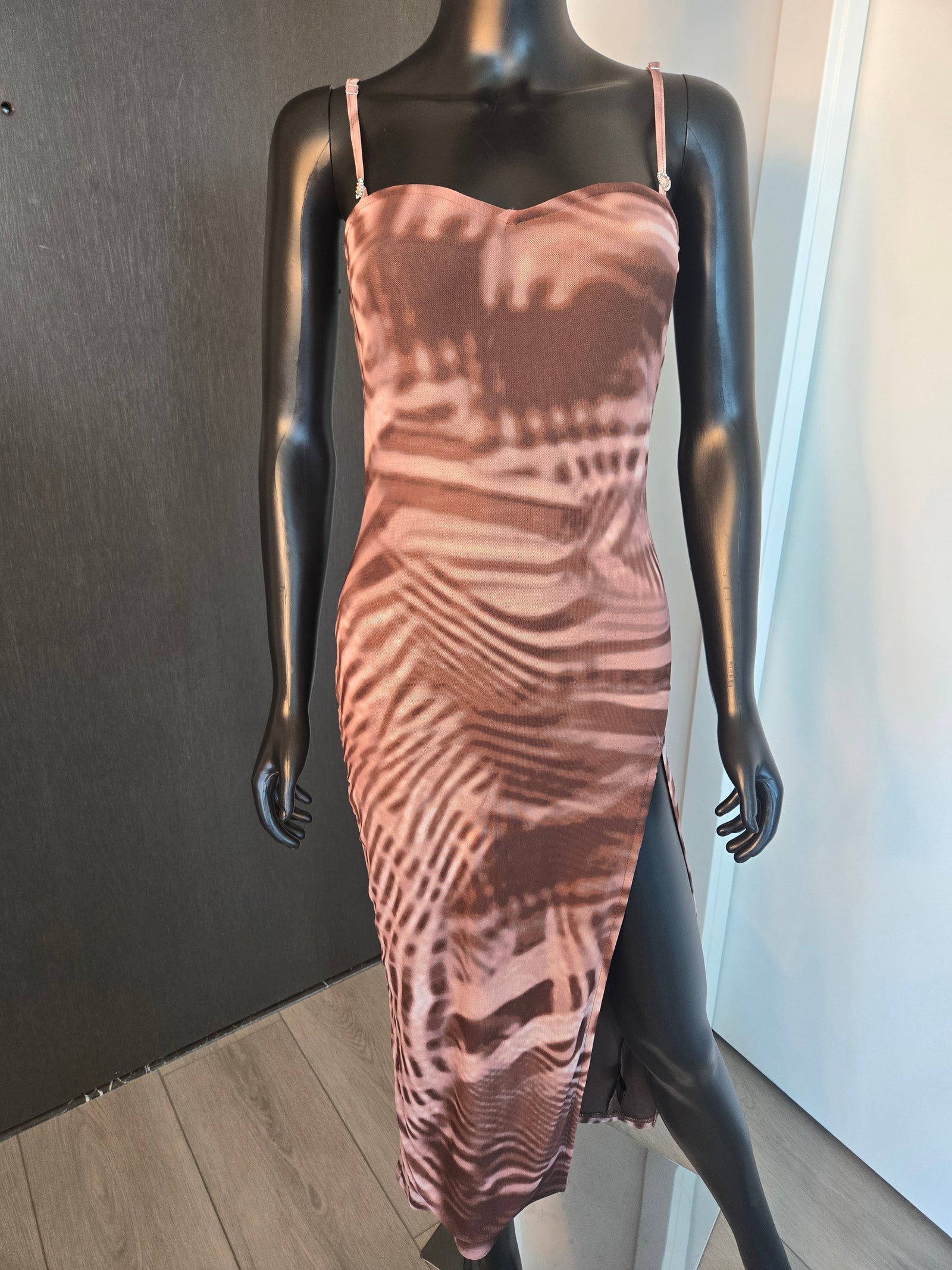 NEW!!! CHOCOLATE DRESS MEDIUM
