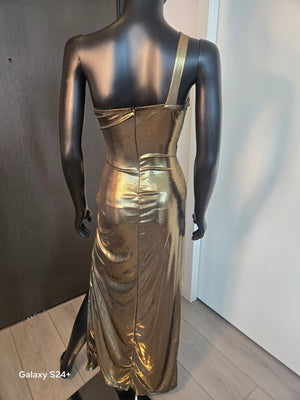 NEW!!! GOLD GOWN MEDIUM