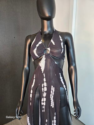 Cute Cover Up Black & White Medium
