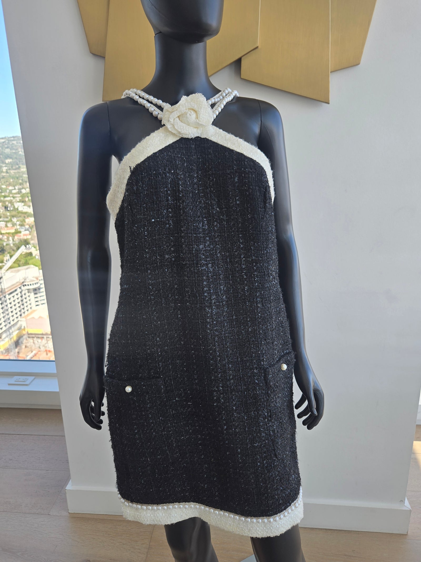 Beautiful! Black Dress Large