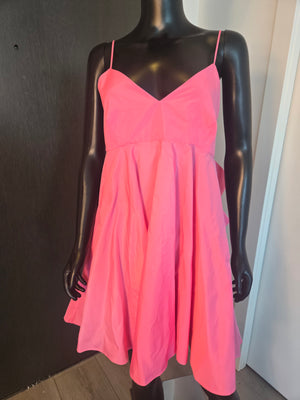 CUTE PINK DRESS MEDIUM