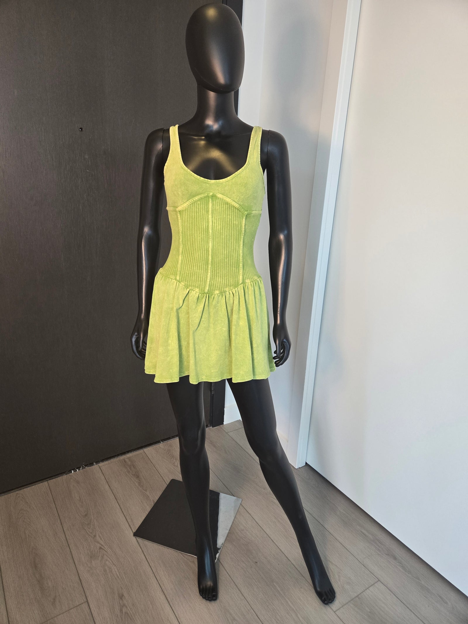 GREEN ROMPER MEDIUM