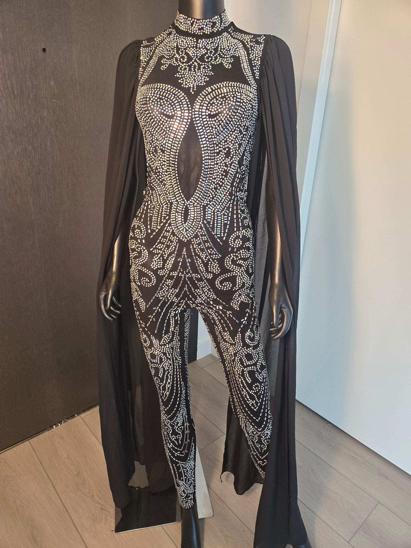 BLACK SEQUINED JUMPSUIT MEDIUM