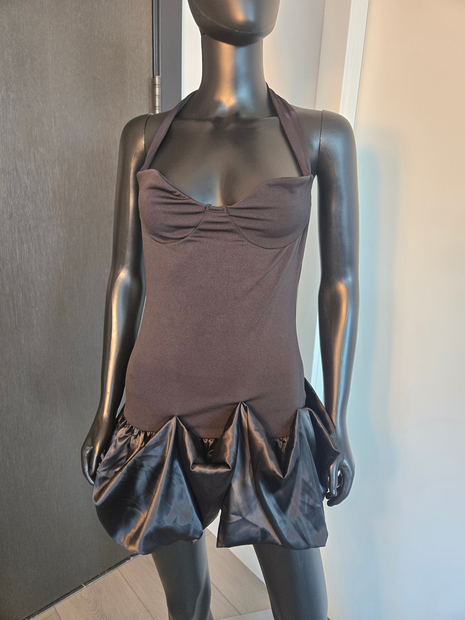 BLACK DRESS MEDIUM
