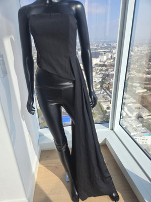 Black Top with Trail, Size Medium, New