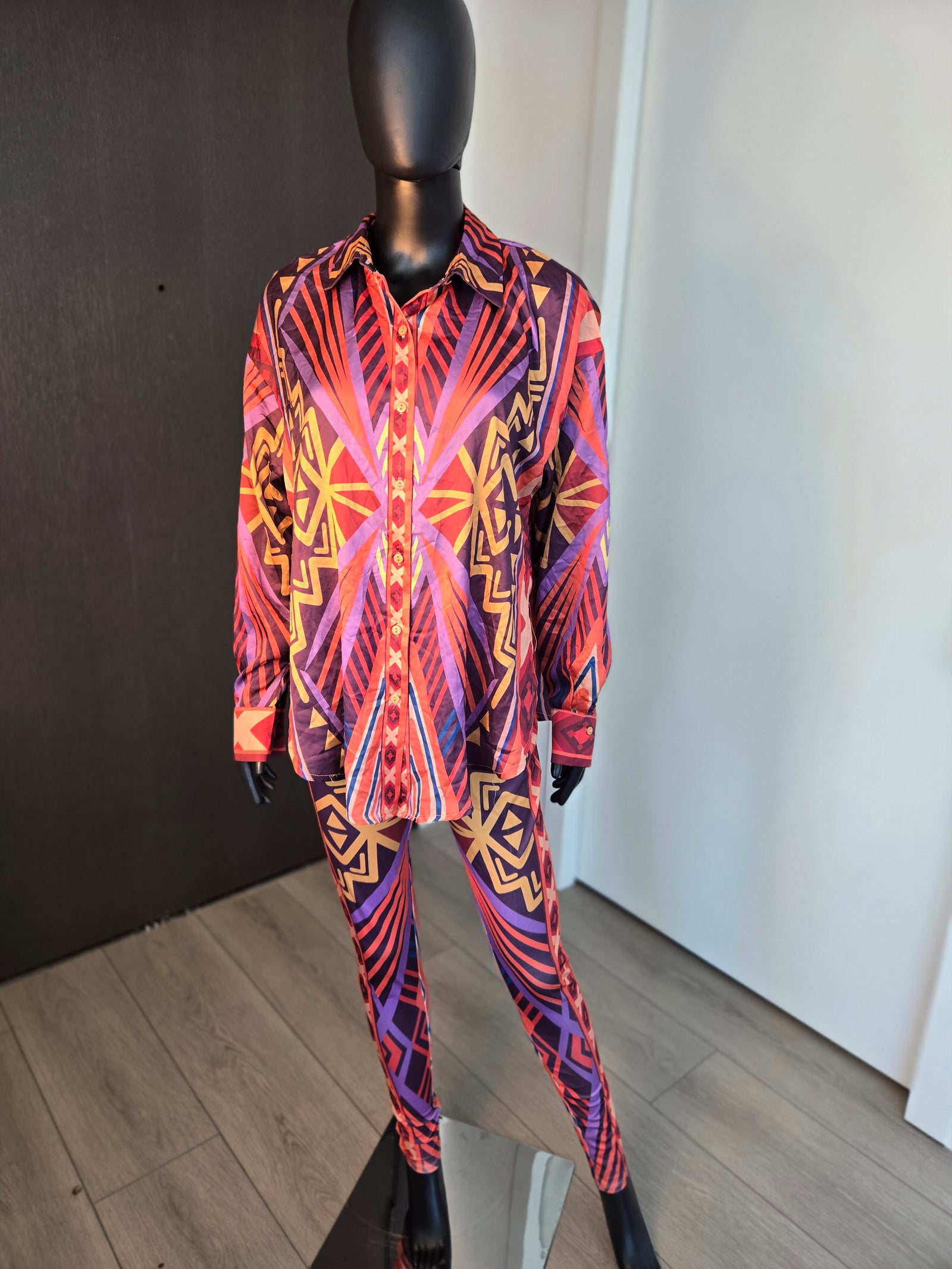 Multi-Color Pant Set, size Small