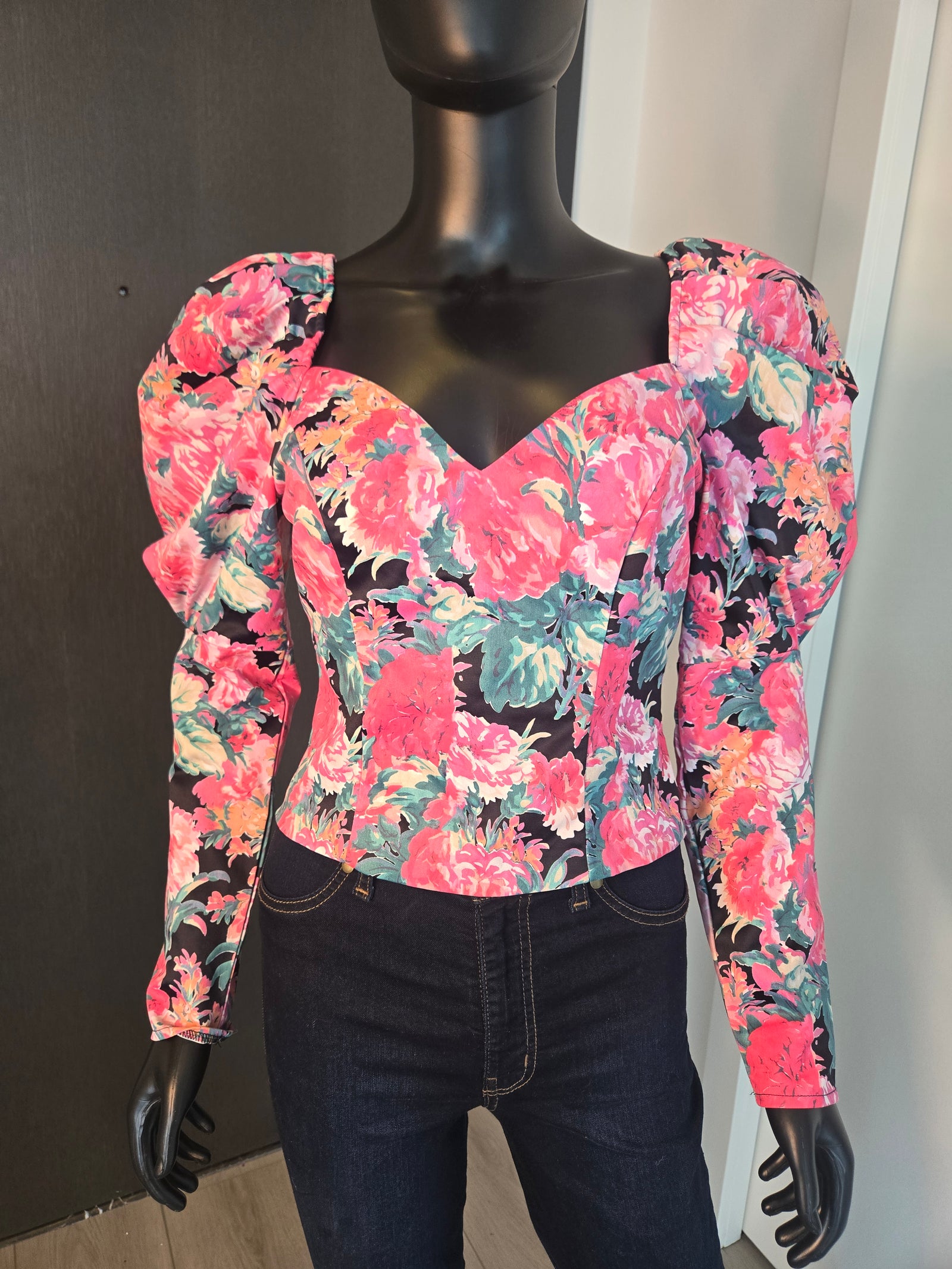 CUTE!!! PINK TOP ONLY SMALL