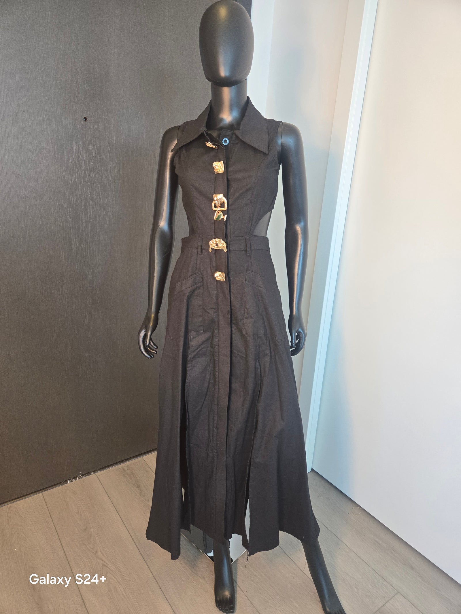 NEW!!! BLACK DRESS MEDIUM