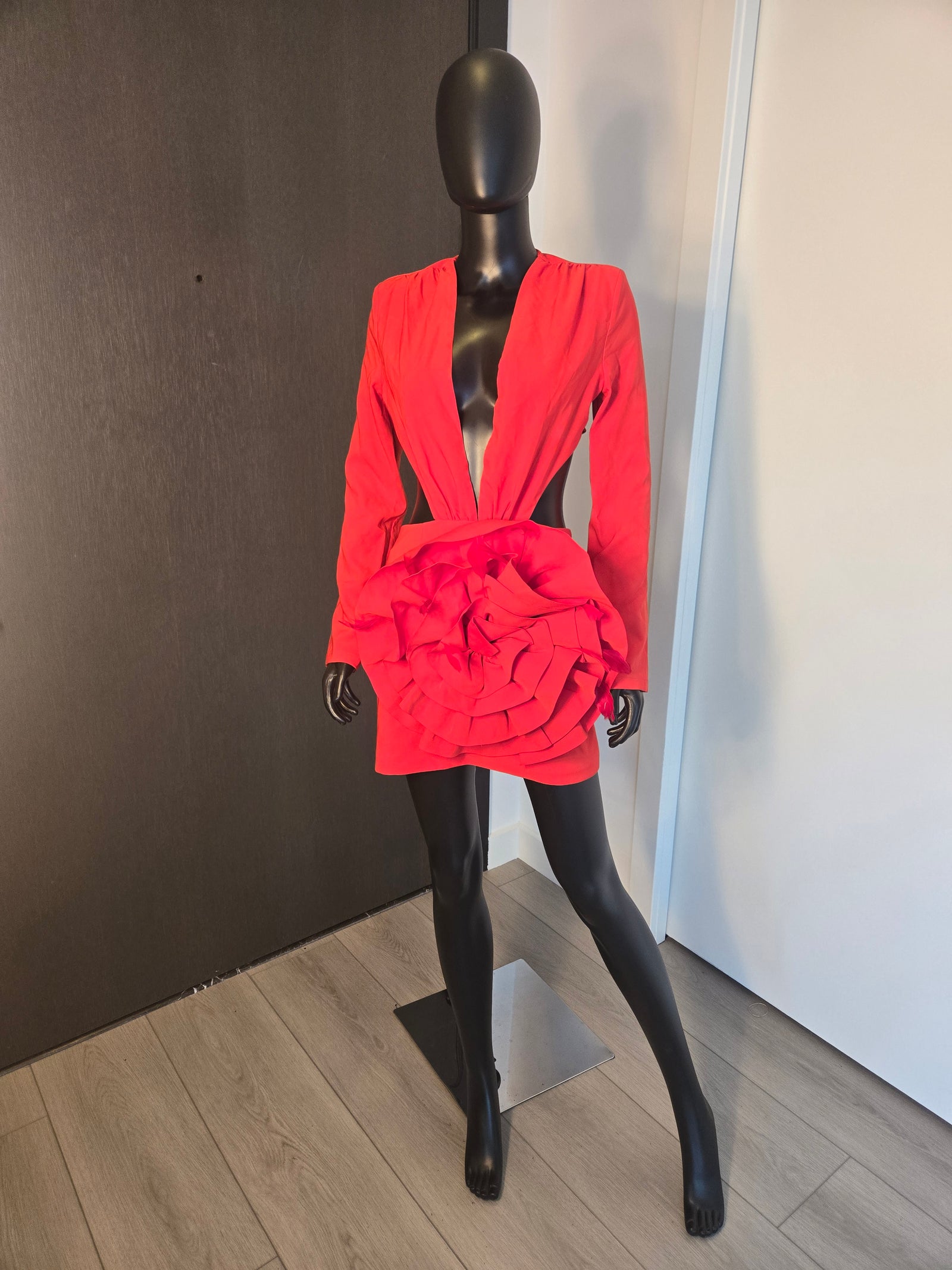 NEW!!! V-NECK RED DRESS MEDIUM