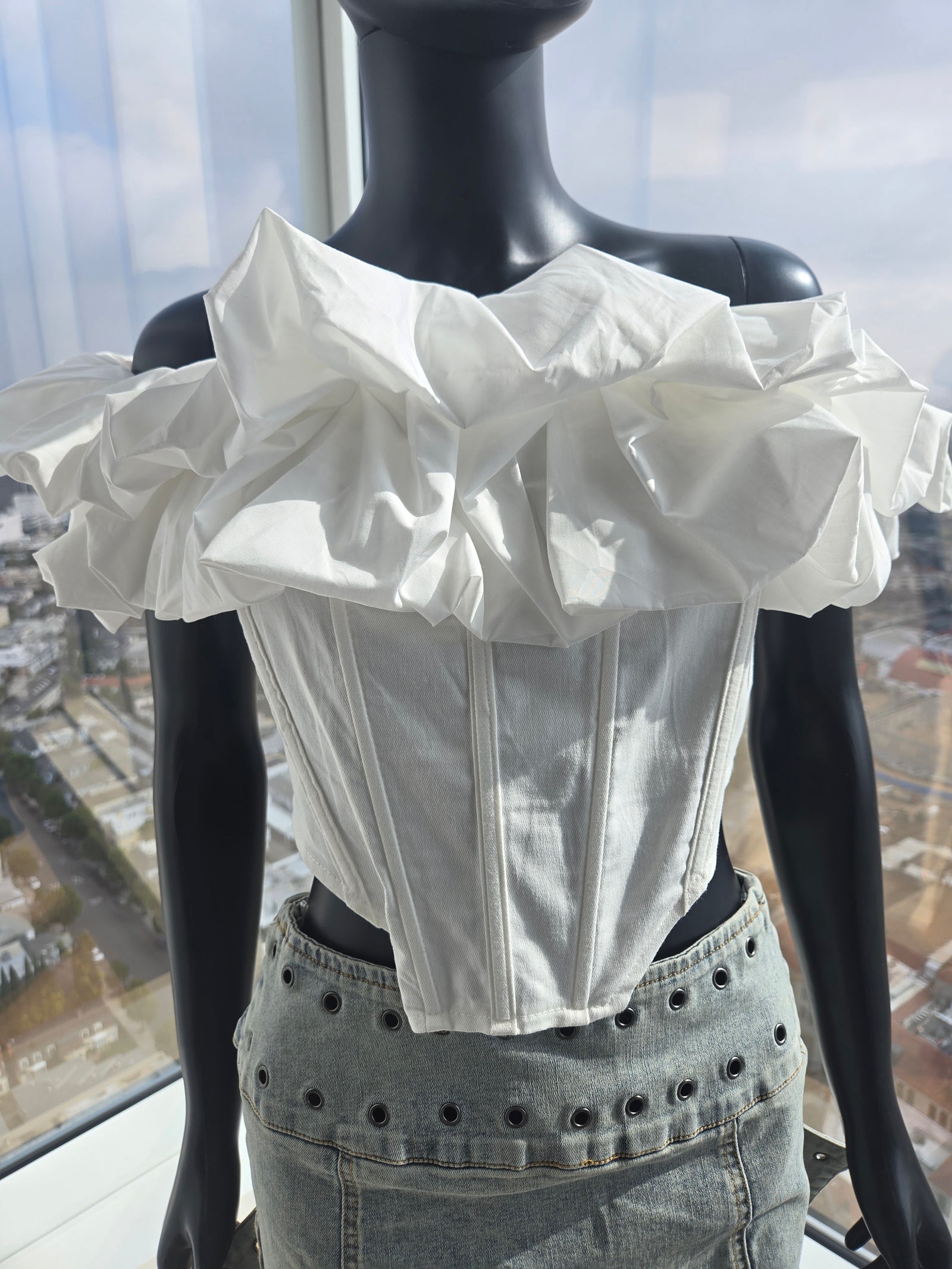 White Top, Size Medium, New