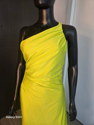 NEW!!! LIME GREEN GOWN MEDIUM