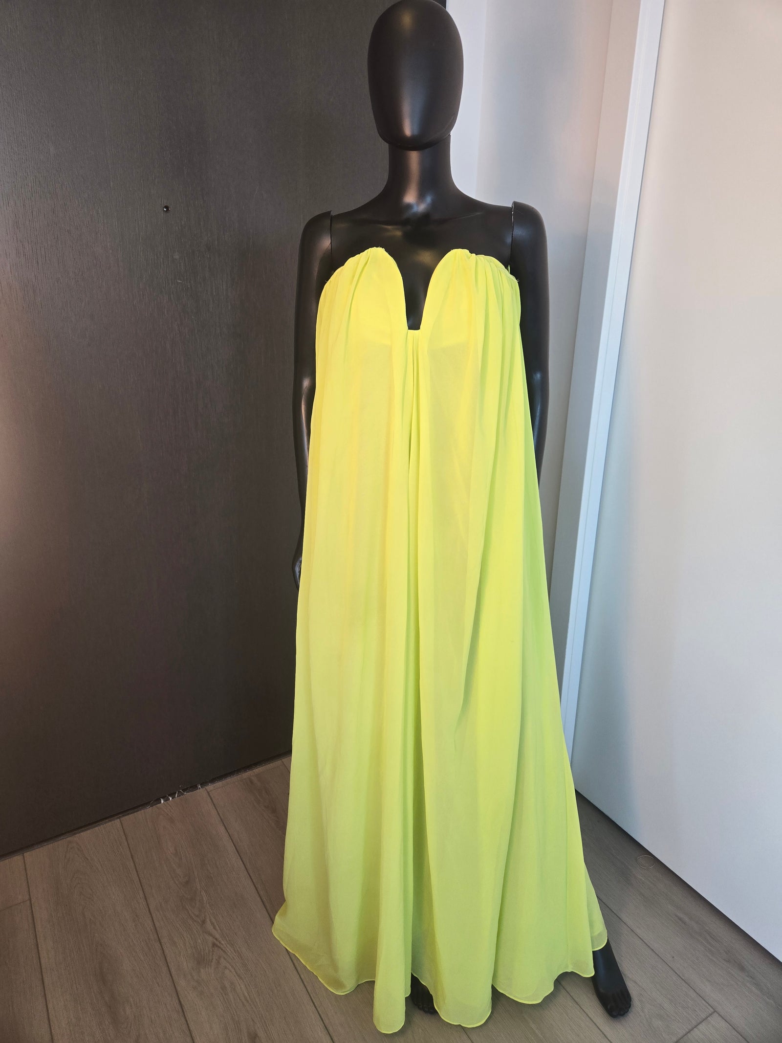 FLUORESCENT GREEN EVENING GOWN MEDIUM