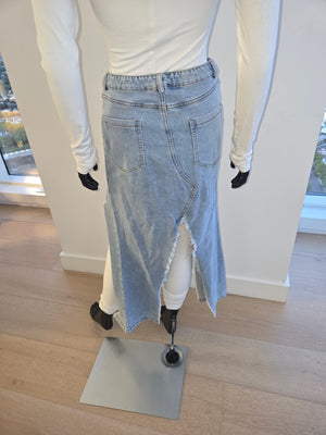 NEW!!! Denim Skirt Only Medium
