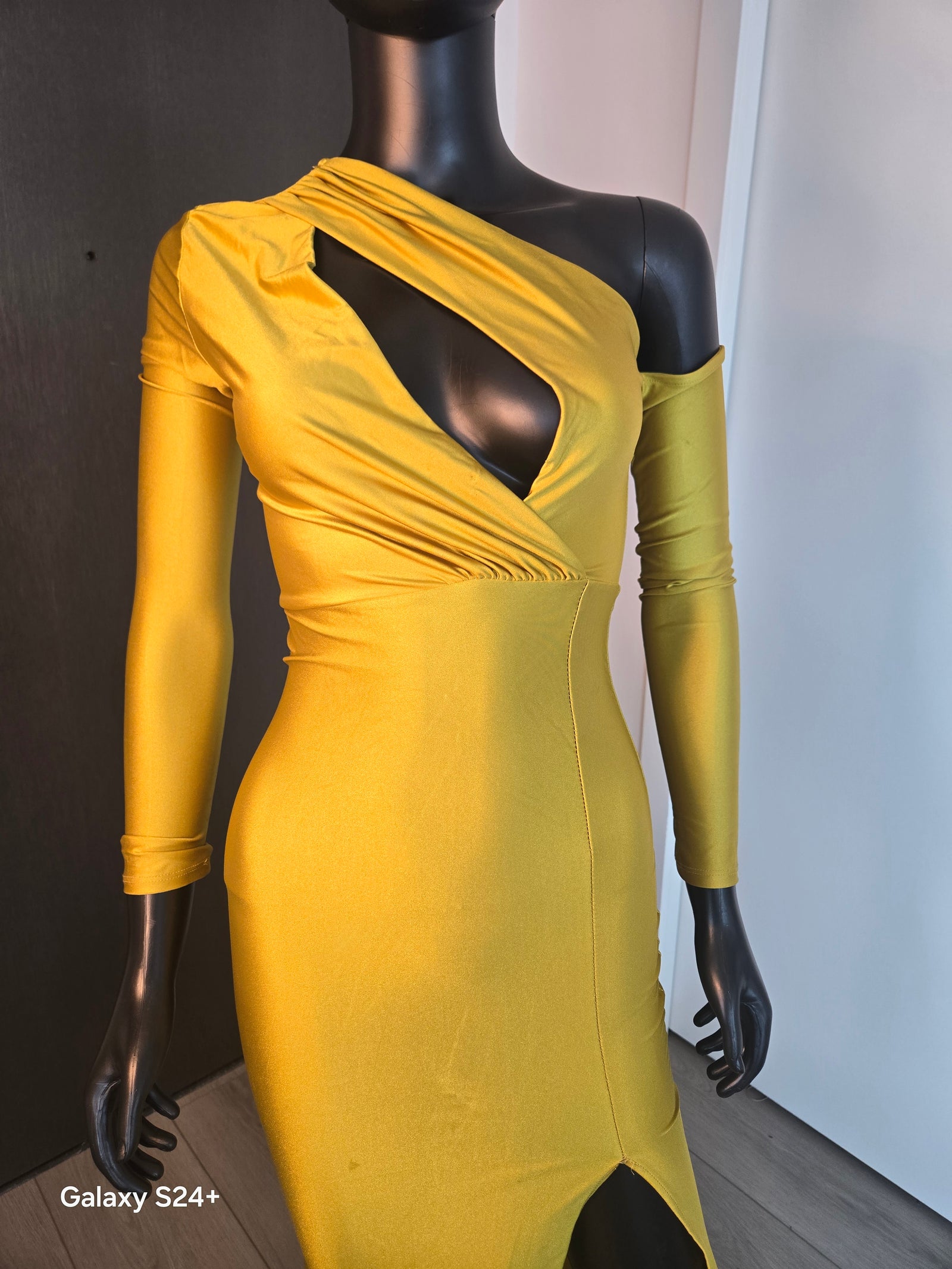 CUTE GREEN DRESS MEDIUM