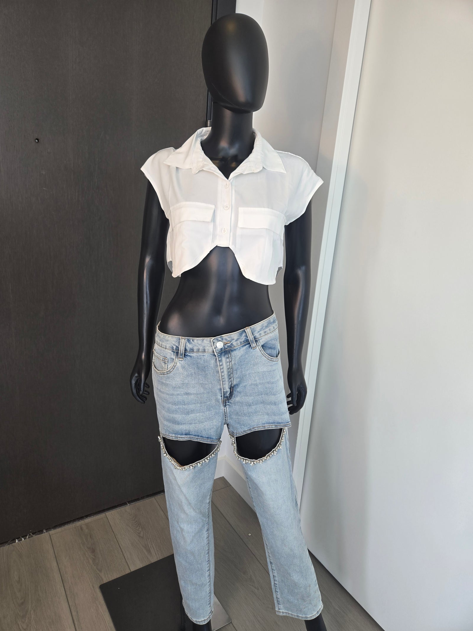 WHITE TOP ONLY MEDIUM
