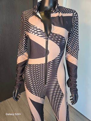 CUTE BLACK & BEIGE JUMPSUIT MEDIUM